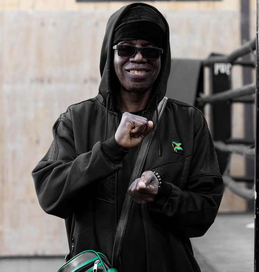 Foto von Macka B